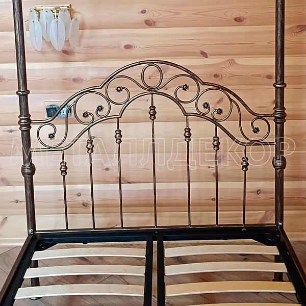  Кованая кровать Амалия 160