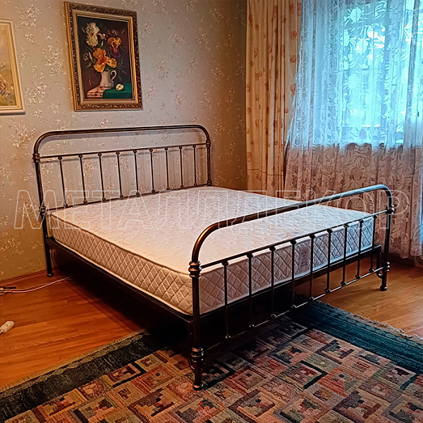 Кованая кровать Моста с коробом