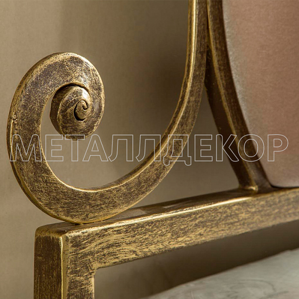 Кованая кровать с мягким изголовьем София (160)