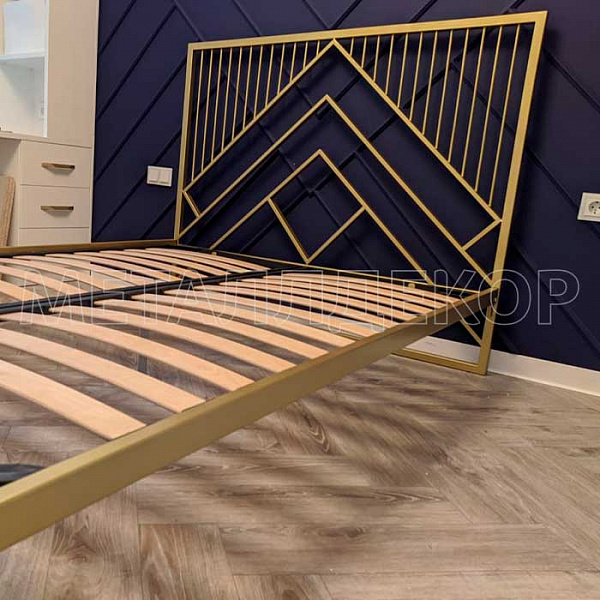 Лофт кровать Пирамида