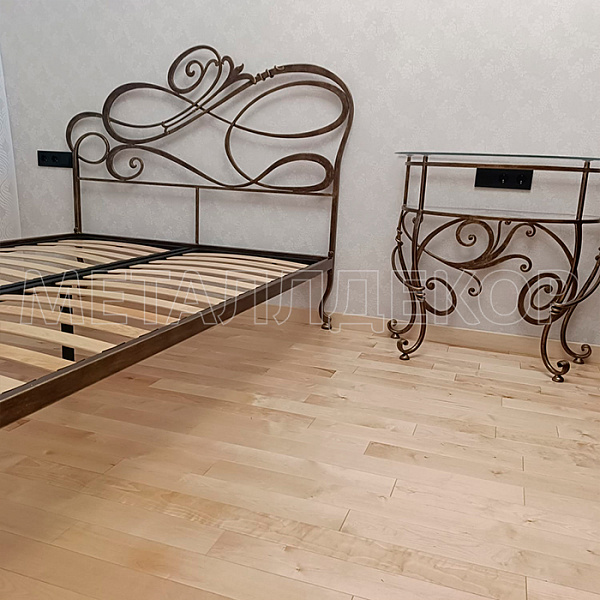 Кованая кровать Перла