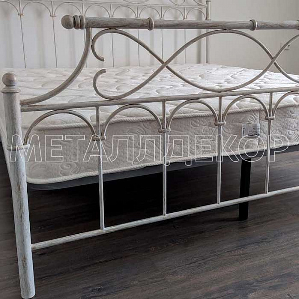 Кованая кровать Стелла 160