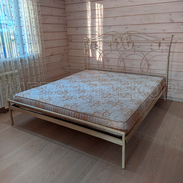  Кованая кровать Лаура 160